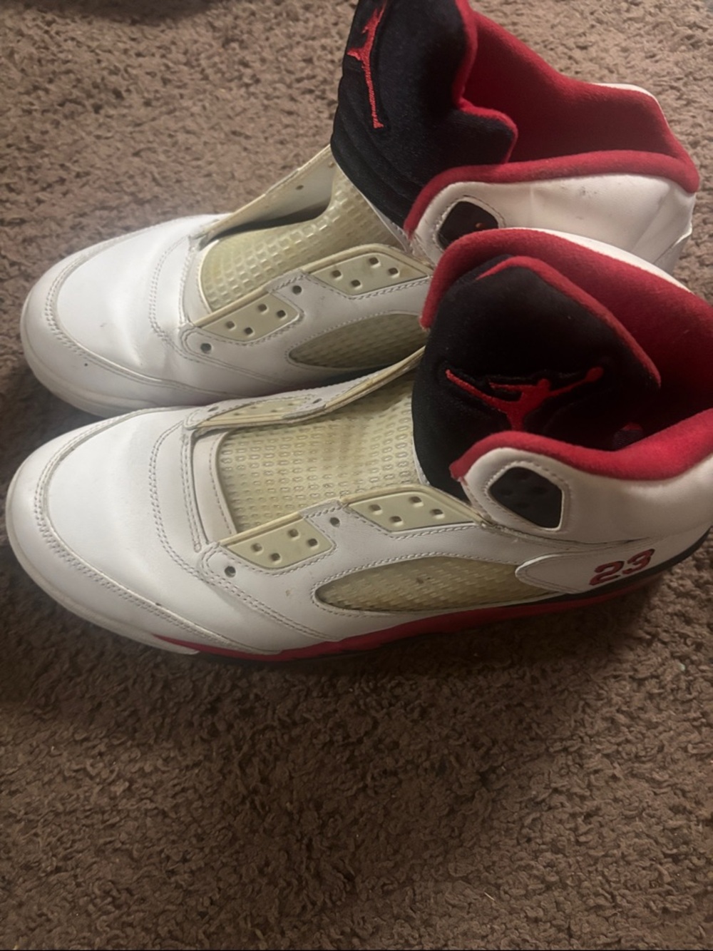 Men’s White and Red Basketball Sneakers with Jumpman Logo